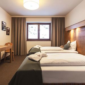 Standaard Kamer met Twee Aparte Bedden